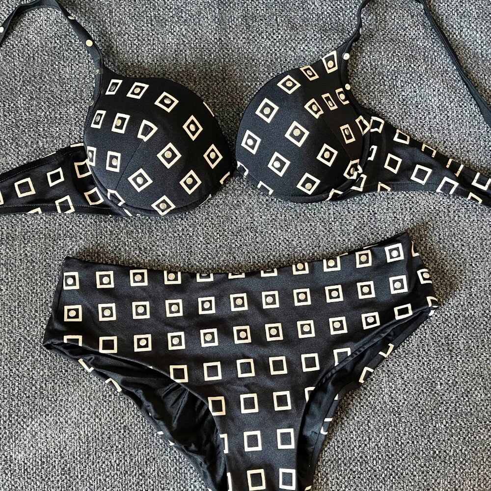 VINTAGE Verde Veronica Italy Black Studded Bikini Set M